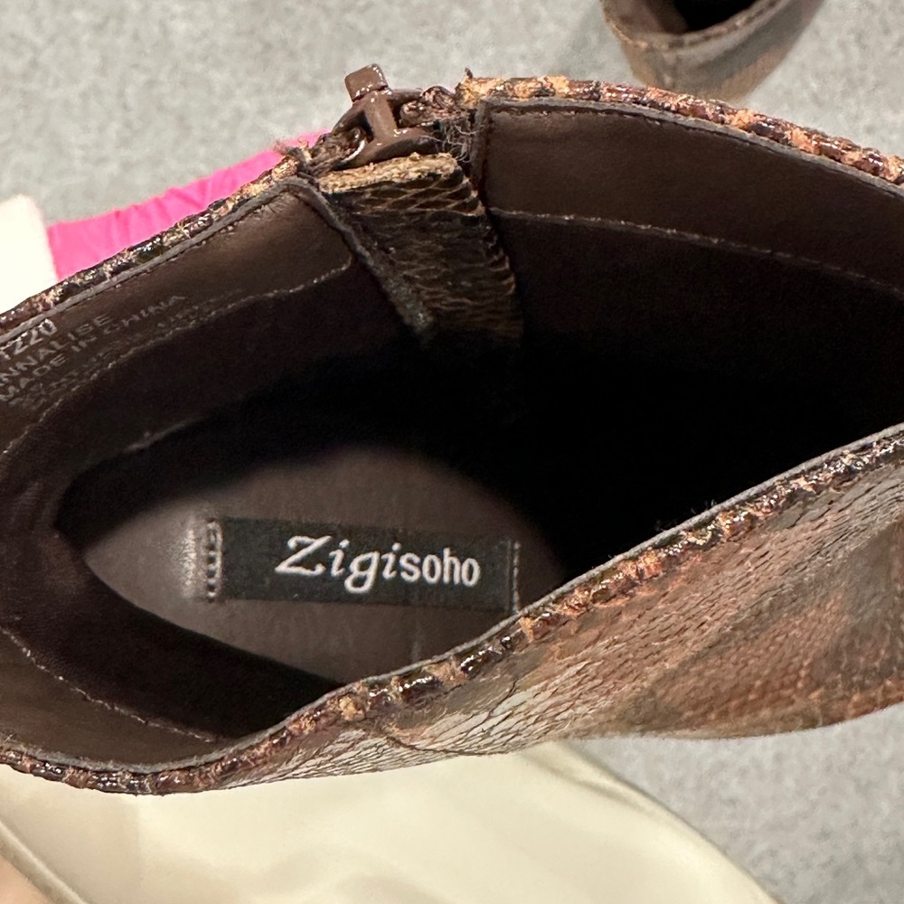 Zigi Soho Faux Snake Skin ankle boots - Picture 8 of 8